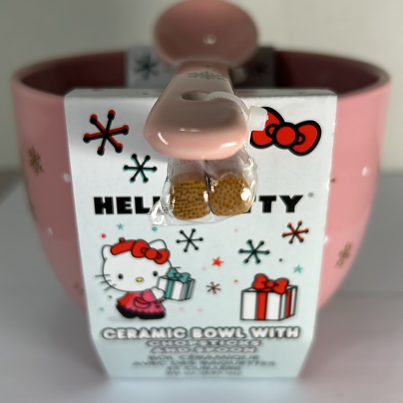 Sanrio Pink Dinnerware Set with Spoon - Picture 4 of 10